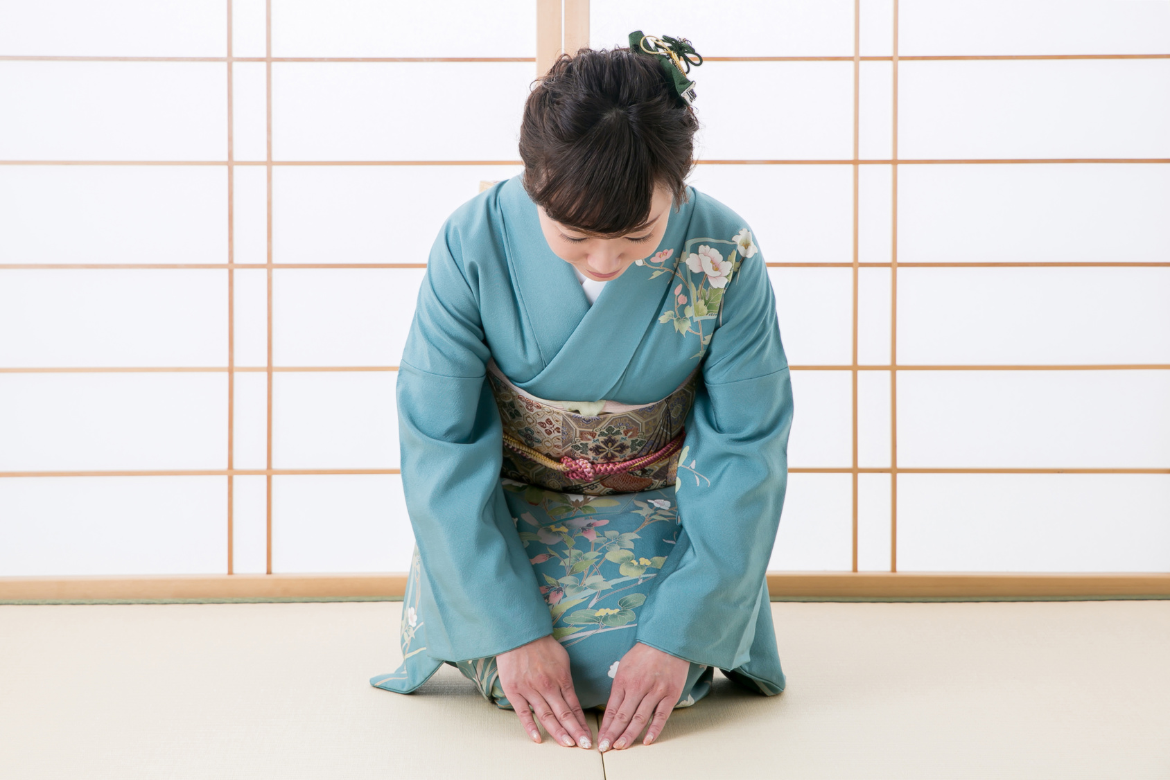 「礼節」の意味と使い方とは？類語や英語表現も例文で解説 | TRANS.Biz