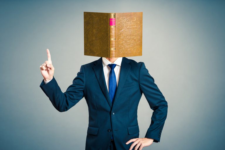 「伏線」の意味と正しい読み方とは?使い方や類語表現も解説 | TRANS.Biz