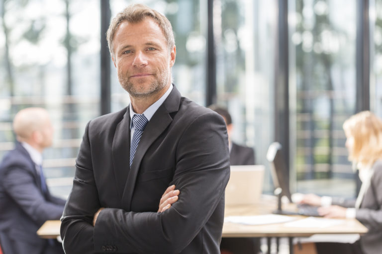 「役職」とは？主任にCOOにマネージャー？意味と役職名の順位一覧