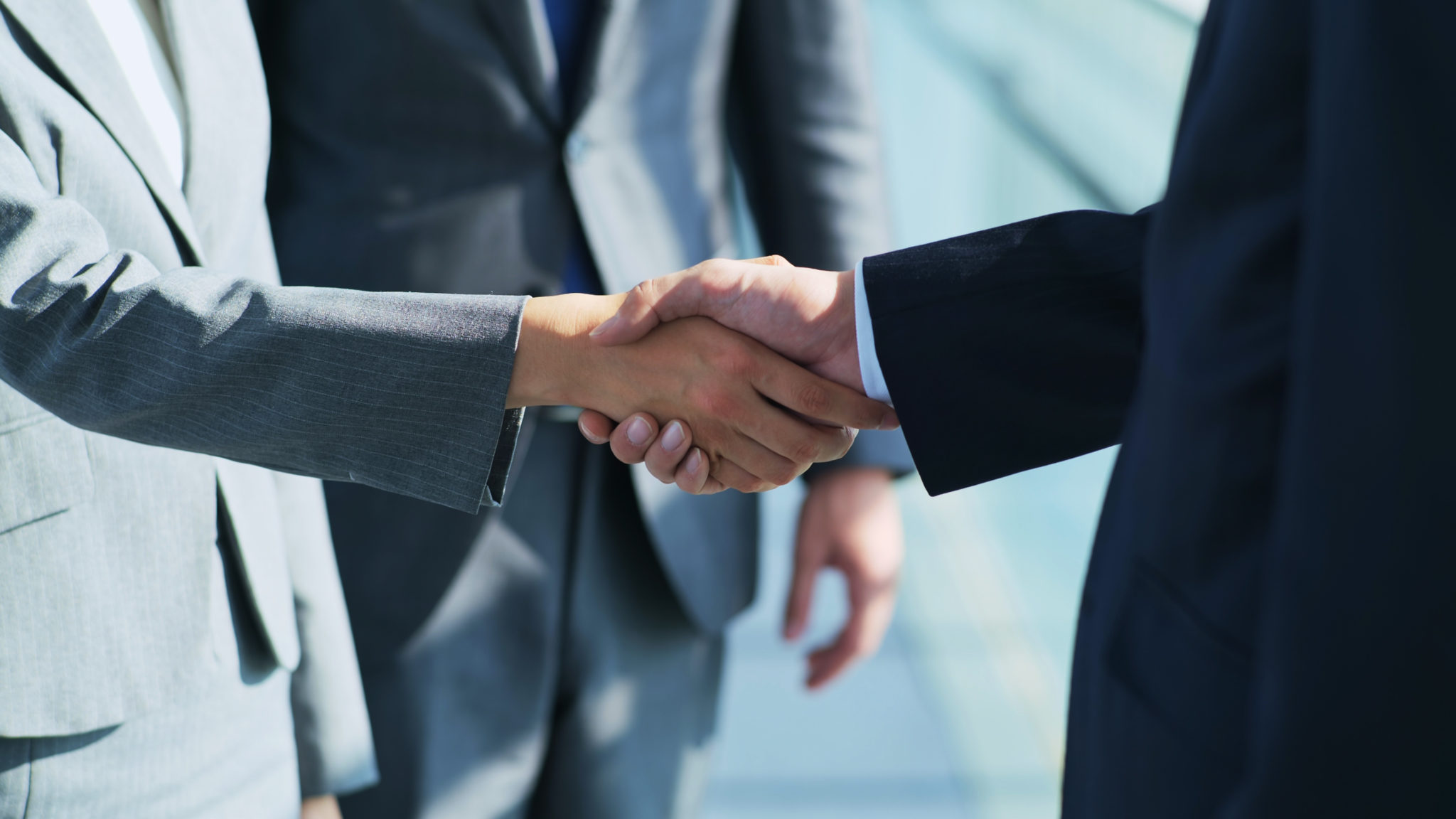 「御社」と「貴社」の使い分けとは？「弊社」や「当社」との違いも