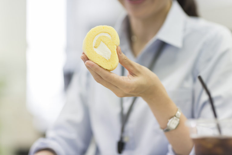 「頂く」の意味とは?敬語・謙譲語の使い方や正しい使い分け方も | TRANS.Biz
