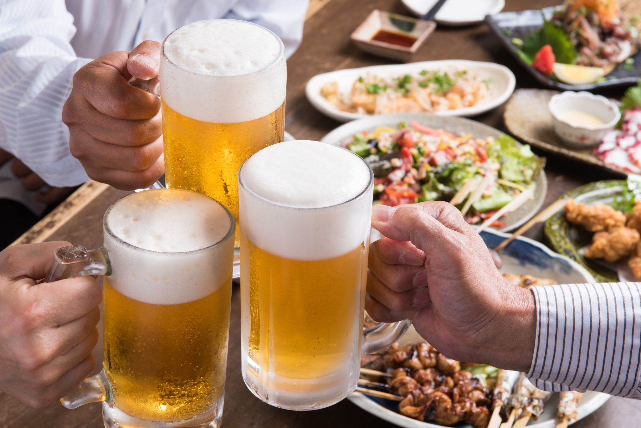 「壮行会」の意味とは？「送別会」「激励会」との違いや内容を解説 | TRANS.Biz