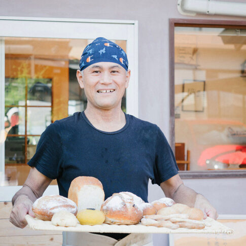 福岡・糸島の自然の恵みを詰め込んだ天然酵母パン。石原貴さんがパンを通して伝えたいこと