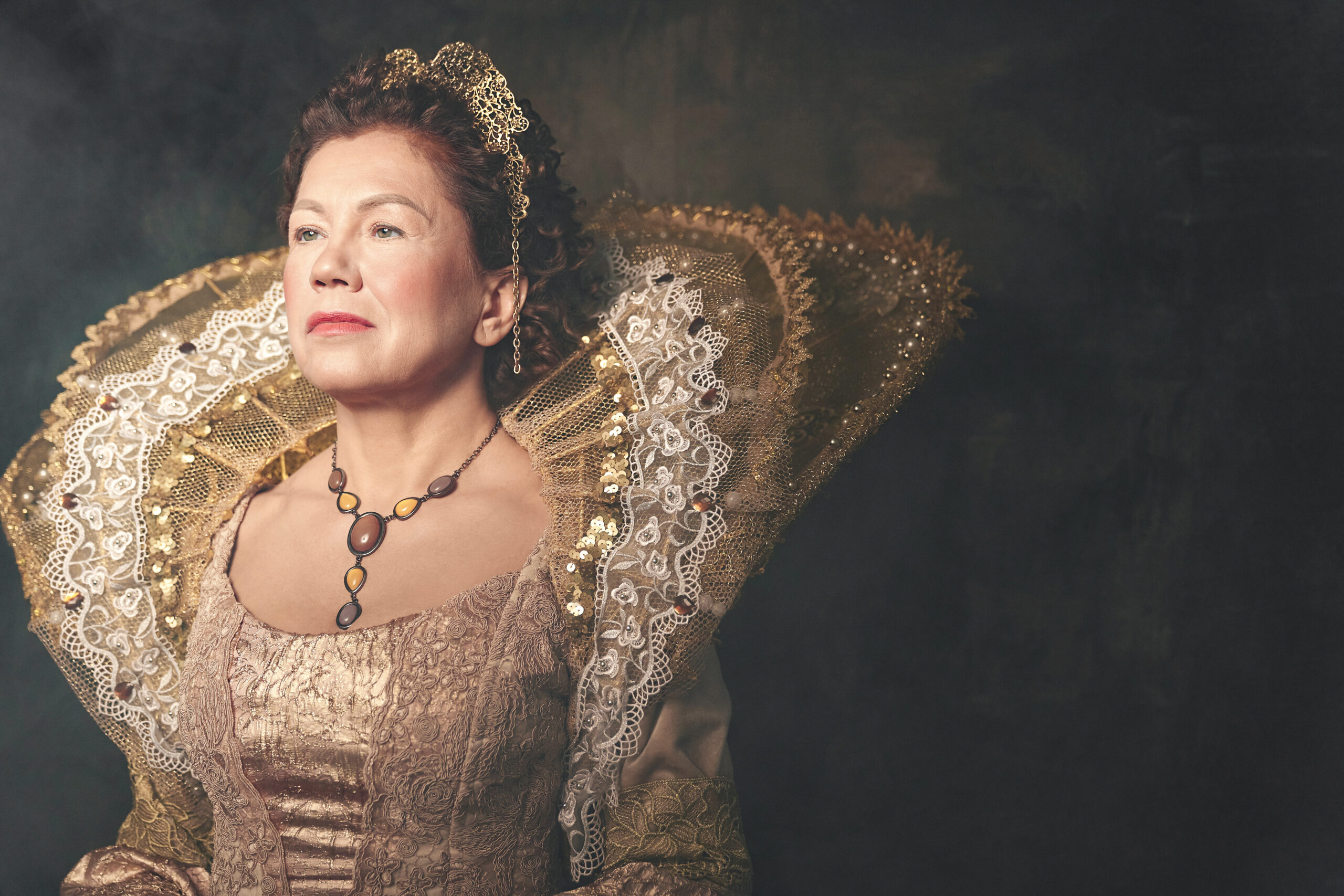 女王 の意味とは 王女 女帝 との違いや類語 英語も紹介 Trans Biz