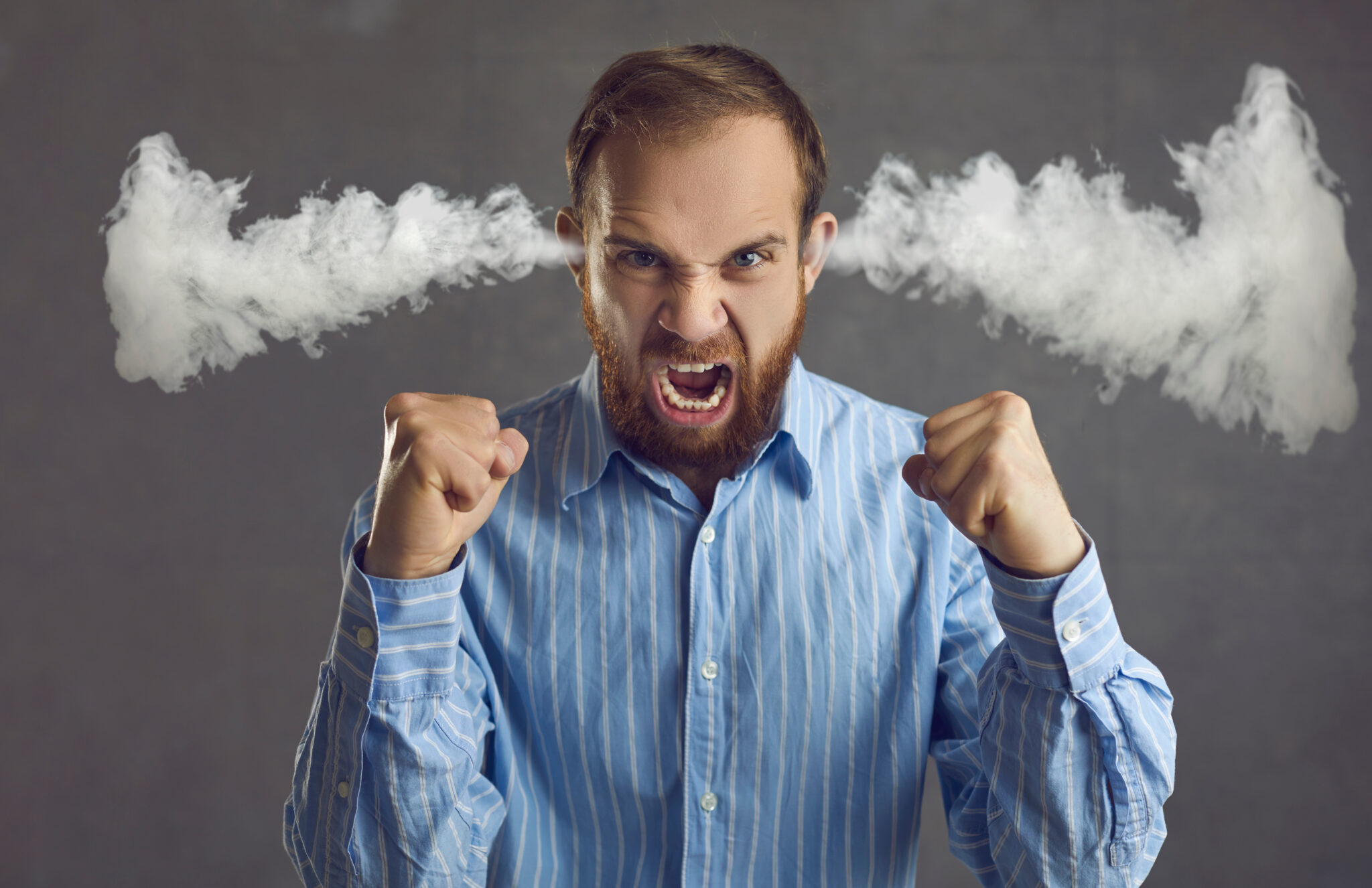 Xasperating 「怒る」の言い換えとは?ビジネスや介護・医療で使える表現 | TRANS.Biz