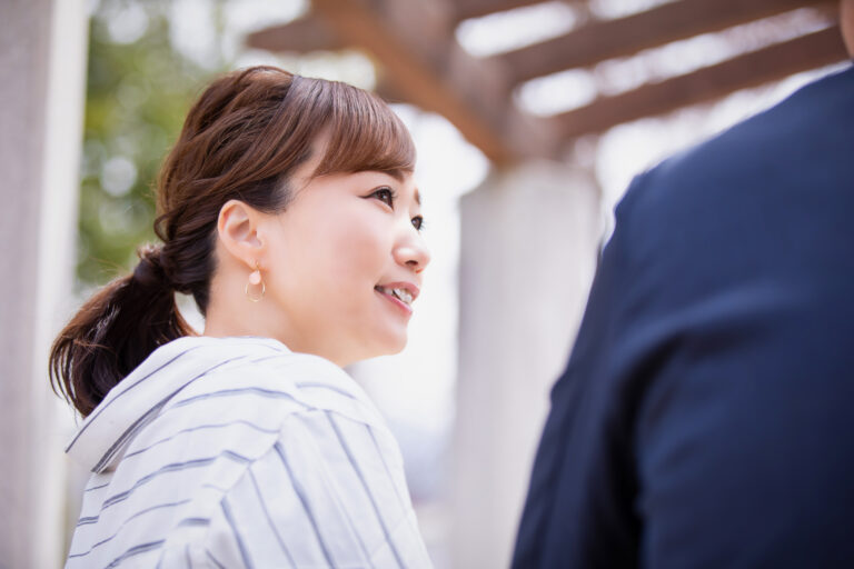 「察する」の意味と敬語表現とは?謙譲語を使った例文や類語も紹介 | TRANS.Biz