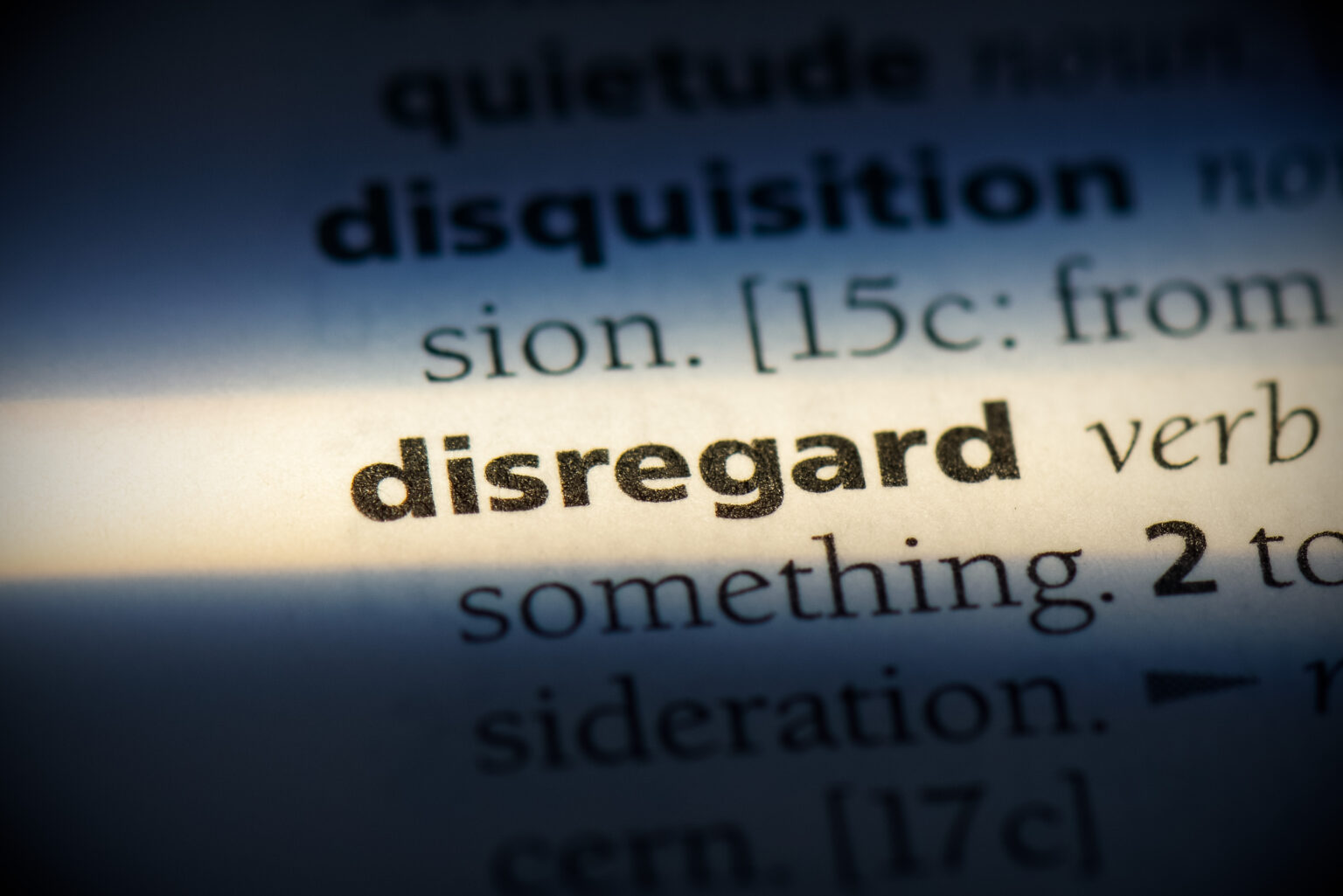 「ご放念ください」の意味とは？ビジネス例文と類語・言い換えも | TRANS.Biz