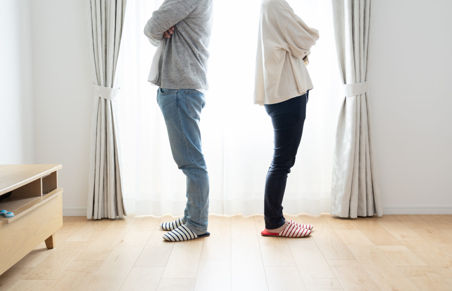 「愛想が尽きる」の意味とは？使い方と例文・類語に言い換え表現も | TRANS.Biz